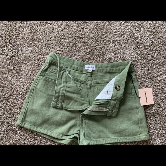 Revolve Superdown Rylan Asymmetrical Shorts - Picture 6 of 9